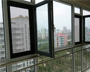 防盜紗窗與普通紗窗相比優(yōu)越性有哪些？
